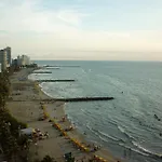 Apartamento con Piscina para Familias en Cielo Mar Cartagena